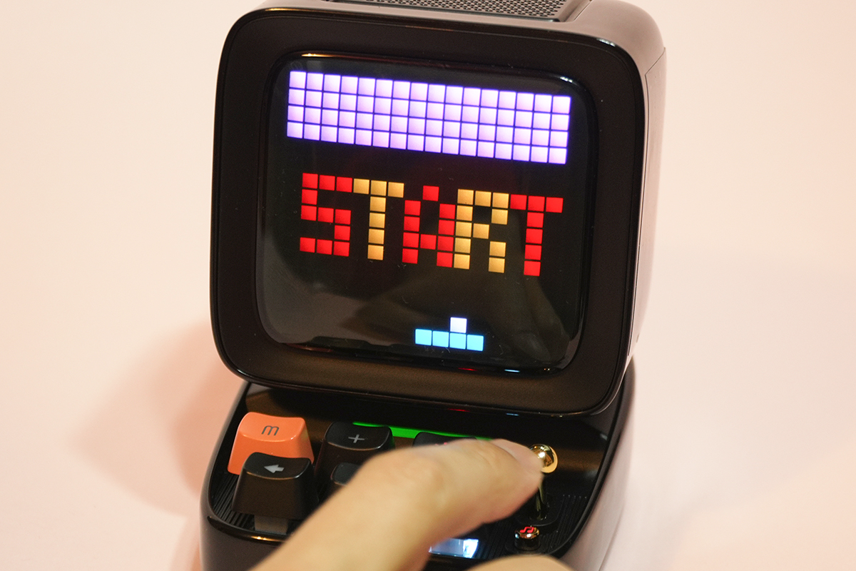 クリスマスプレゼントにもオススメ！レトロかわいいだけでなく、好きな