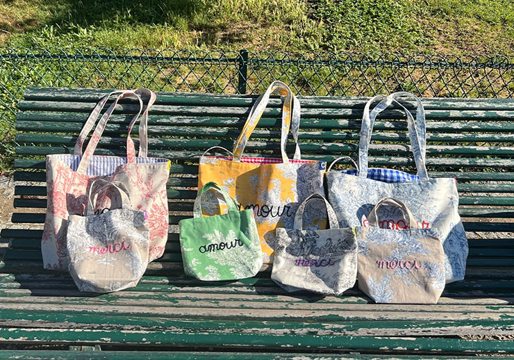 ハンドメイド刺繍トートバッグ 田中興産、パリ在住の刺繍作家とコラボしたハンドメイド「刺繍トート