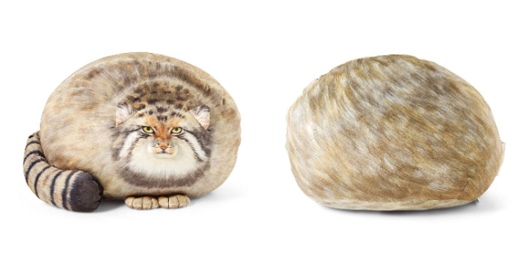 フェリシモ 丸すぎる世界最古の猫マヌルネコを再現 もっちりクッション を発売 新製品 ニュース デザインってオモシロイ Mdn Design Interactive