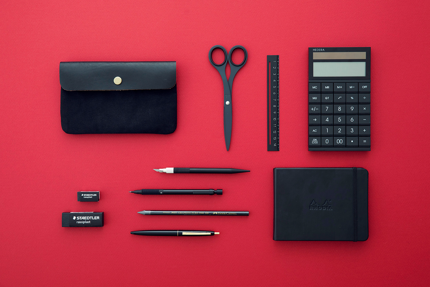 文房具特集「美しい文具図鑑」前編〈ロングセラー、オールブラック