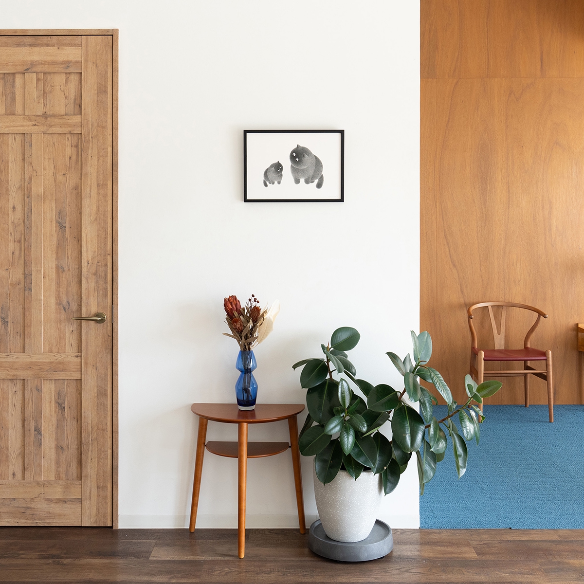 モフモフの猫を描いた代表作シリーズなどが展示されるカムウェイ・フォン氏の個展がスタート