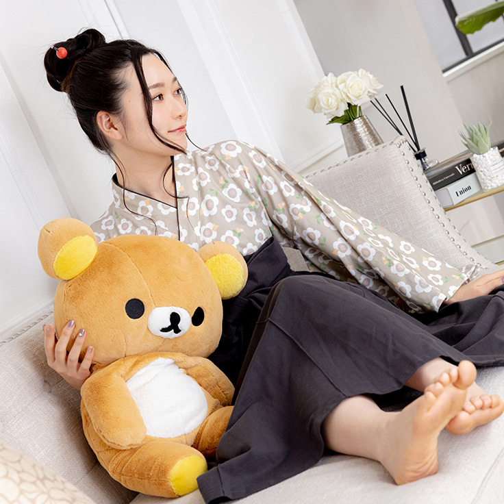 リラックマのデザインの和風ルームウェア「ゆる袴」が