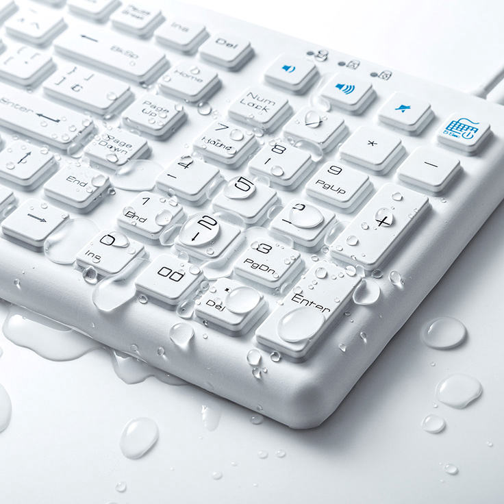 お手軽価格で贈りやすい サンワサプライ キーボード 有線USB接続 抗菌 防水 防塵仕様 ブラック SKB-BS7BK fucoa.cl
