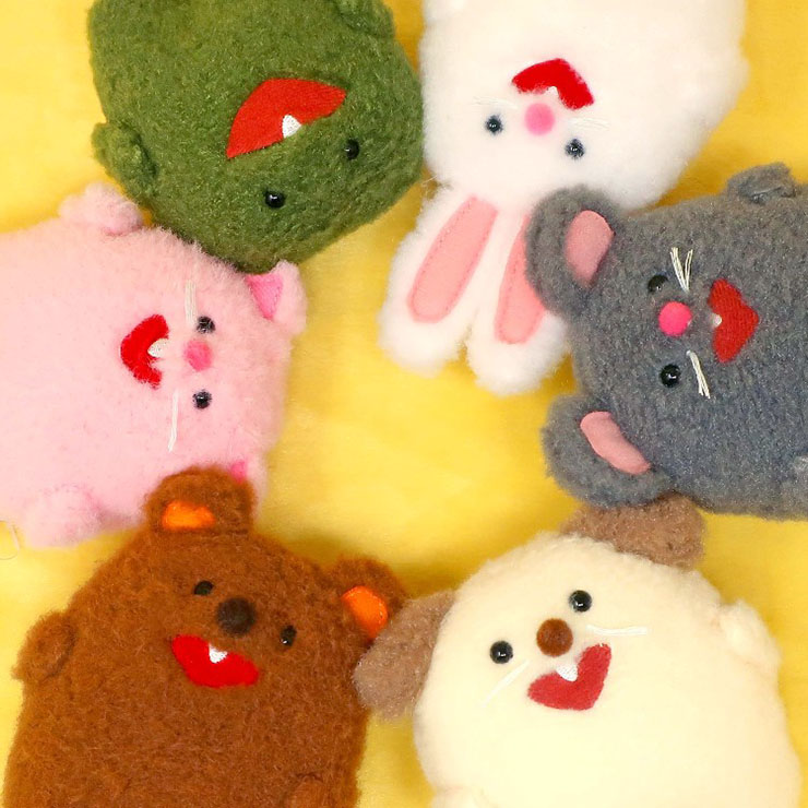 ヴィレヴァン、ぽちっとした歯がかわいい「【ぽちっぱ】ぬいぐるみ」を