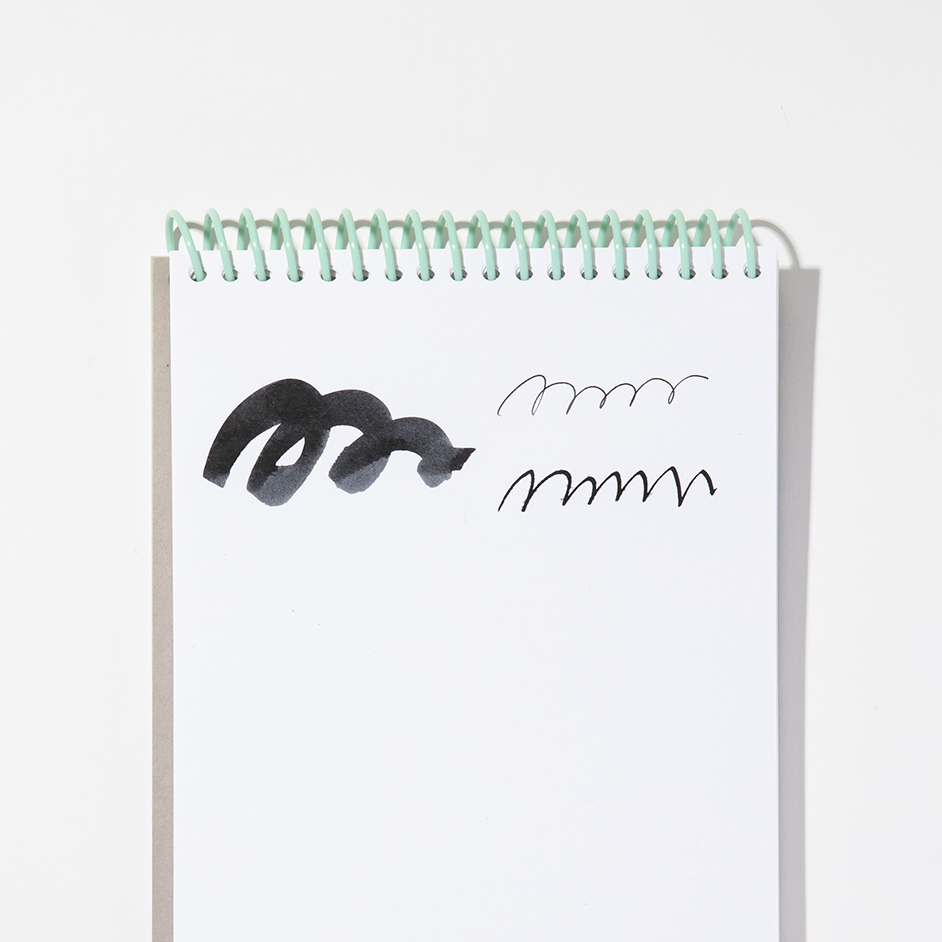万年筆のインク図鑑＆見本帳【黒色のインク】パイロット「iroshizuku