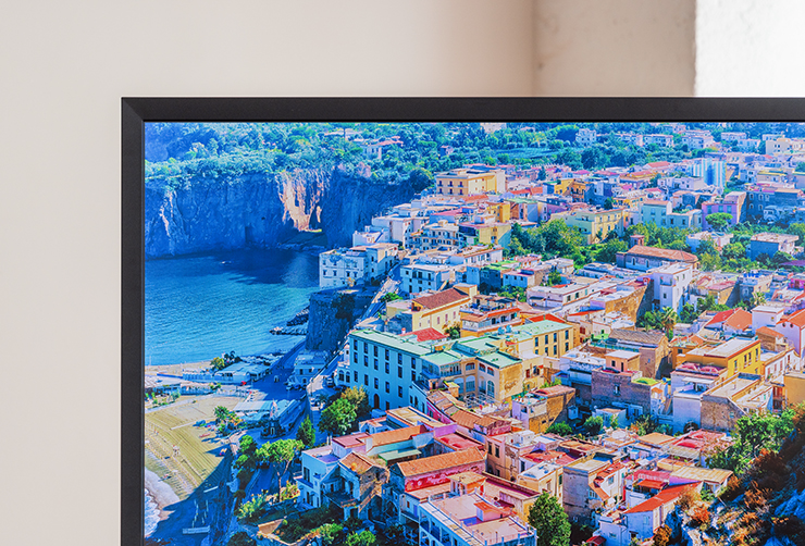 EIZOモニターのColorEdge CS2400Rのベゼル部分