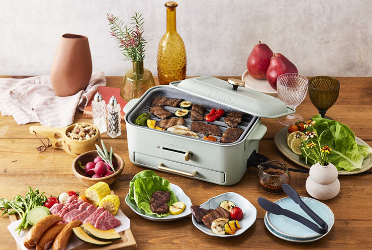 BRUNO、油はねや煙などの悩みを解決したおしゃれ調理器具「コンパクト