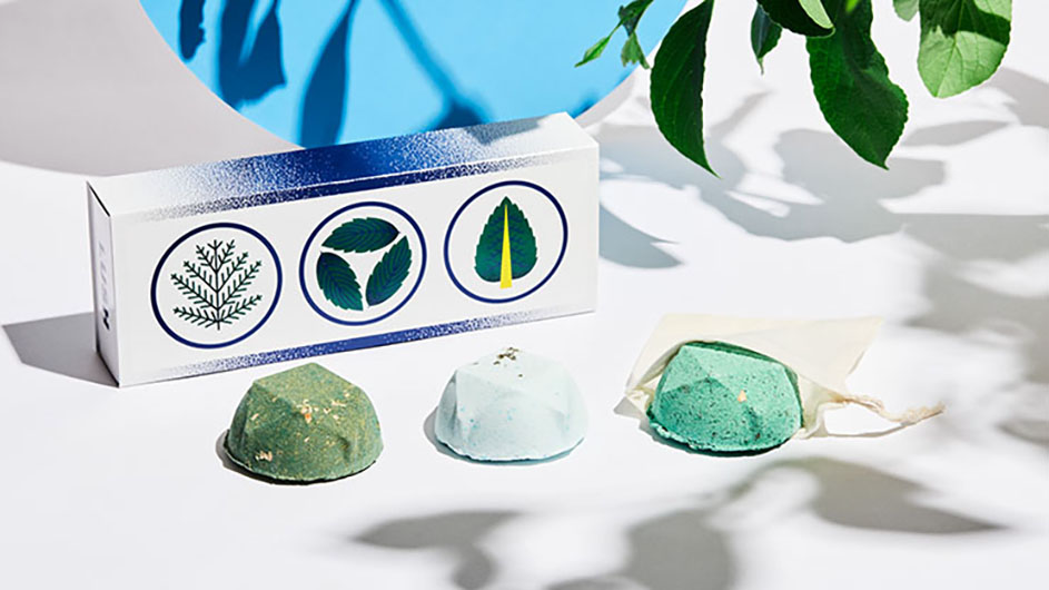 LUSH、四季の移ろいを表現したバスボムセット「夏の一服」を発売