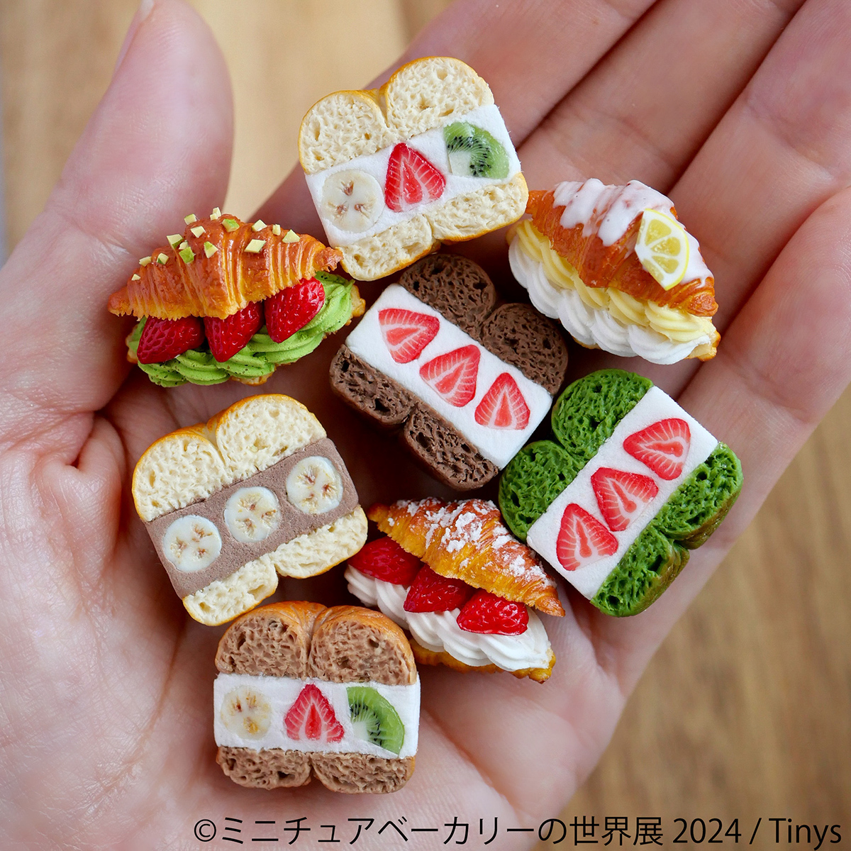 パンやケーキなどのベーカリー作品に特化した展覧会「ミニチュア